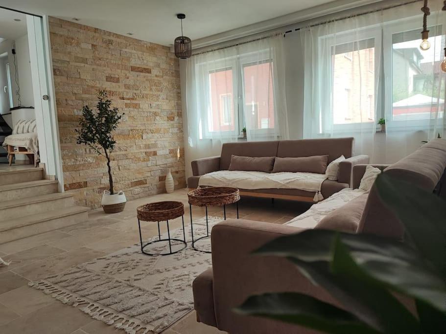 -Stadthaus Ida- Mit Grosser Dachterasse, Am Schlosspark, Luftkurort Kisslegg, Boxspringbetten, Kaffeevollautomat, Smarttv, Familienfreundlich, Grosszuegig, Zentral Bagian luar foto