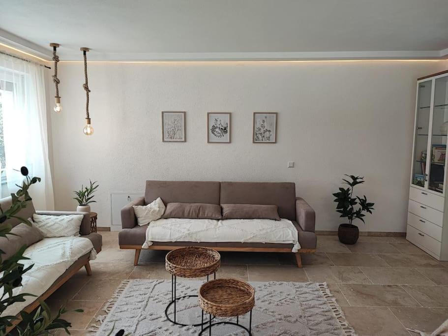 -Stadthaus Ida- Mit Grosser Dachterasse, Am Schlosspark, Luftkurort Kisslegg, Boxspringbetten, Kaffeevollautomat, Smarttv, Familienfreundlich, Grosszuegig, Zentral Bagian luar foto